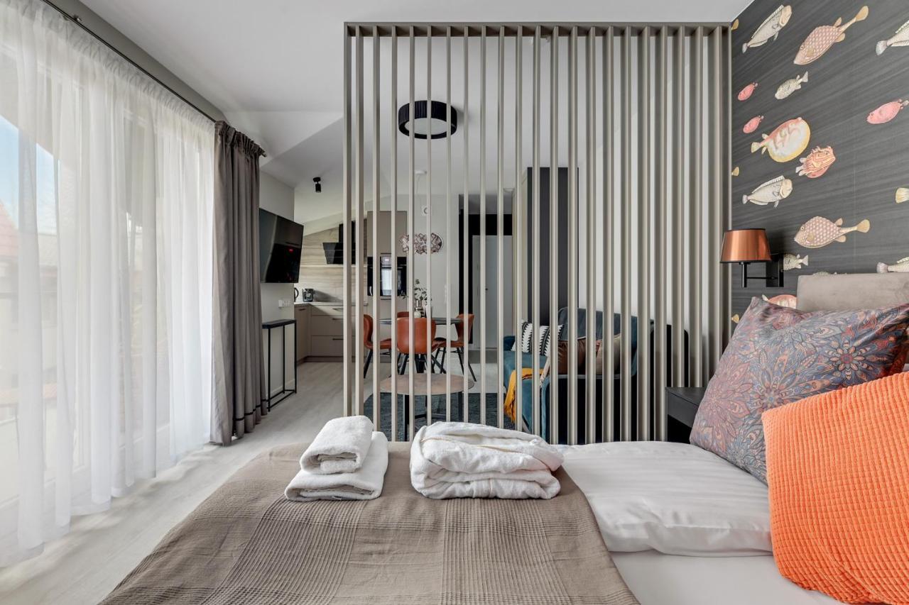 Lion Apartments - Monte Carlo Collection With Parking سوبوت المظهر الخارجي الصورة