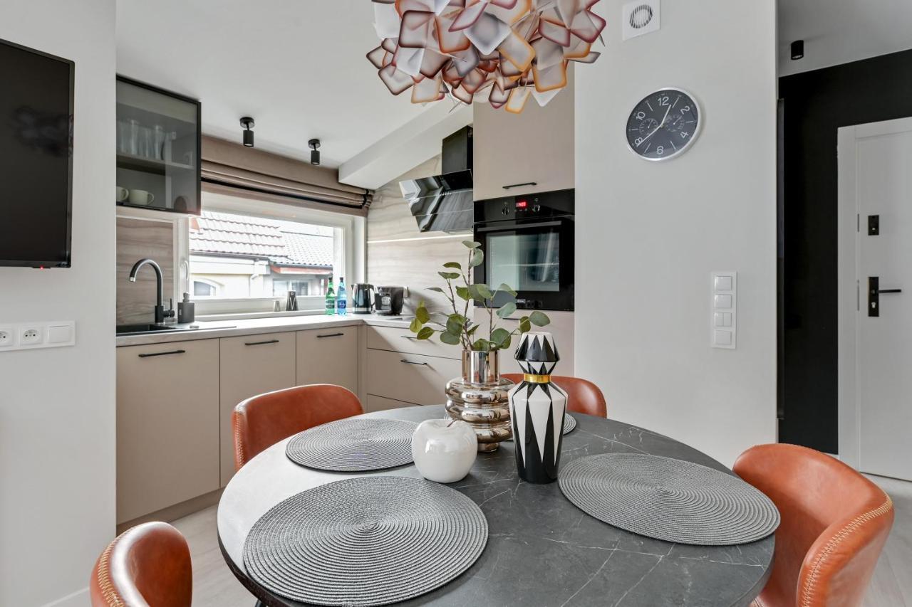 Lion Apartments - Monte Carlo Collection With Parking سوبوت المظهر الخارجي الصورة