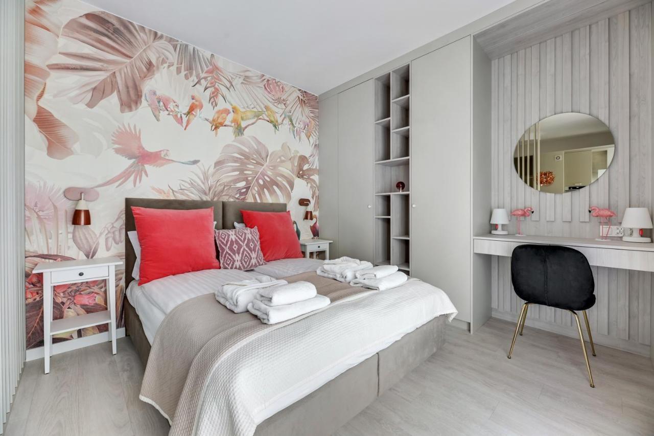 Lion Apartments - Monte Carlo Collection With Parking سوبوت المظهر الخارجي الصورة